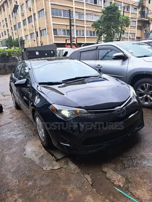 Toyota Corolla LE Eco (1.8L 4cyl 2A) 2019 Black