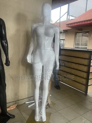 Niger Made Fiber Female Mannequin