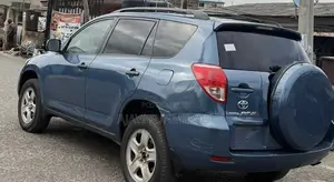Toyota RAV4 2008 Blue