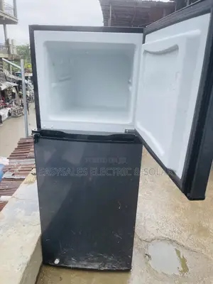 Double Door Refrigerator With Freezer