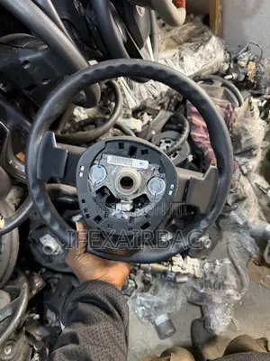 Complete Steering Wheel and Airbag Nissan Pathfinder 2022/23 Model