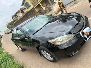 Toyota Camry LE 4dr Sedan (2.4L 4cyl 5M) 2002 Black