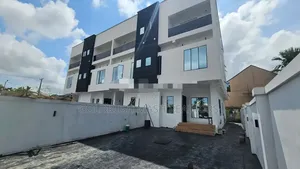 Furnished 5bdrm Duplex in Ikeja Gra for sale
