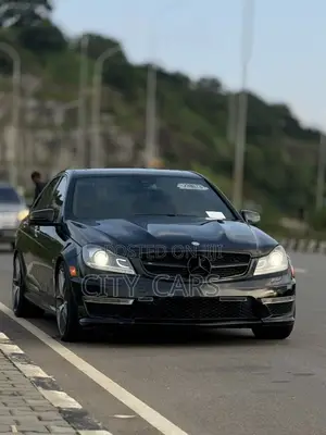 Mercedes-Benz C63 2013 Black