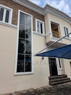 5bdrm Duplex in Parkview Estate for rent