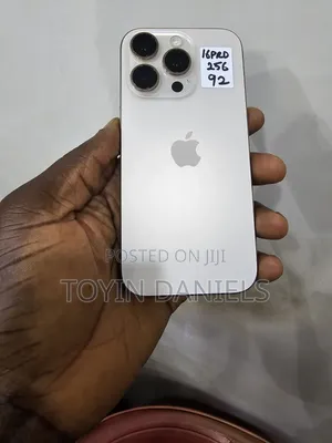 Apple iPhone 16 Pro 256 GB Rose Gold