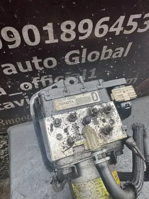 Lexus RX400h ABS Module 2006–2008
