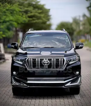 Toyota Land Cruiser Prado 2011 Black