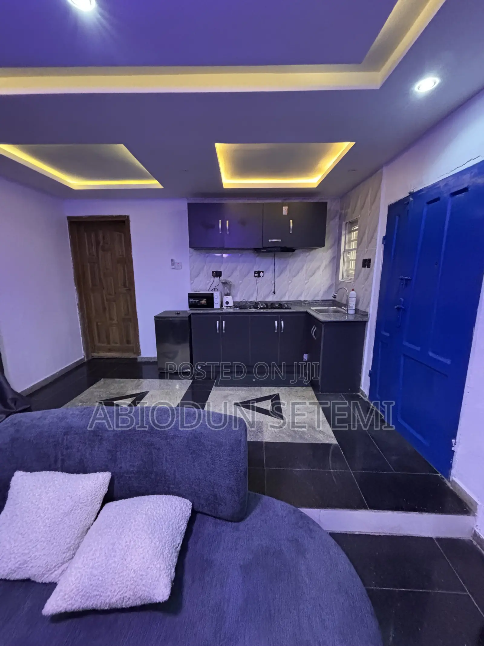 Diamond Haven Service Apartment