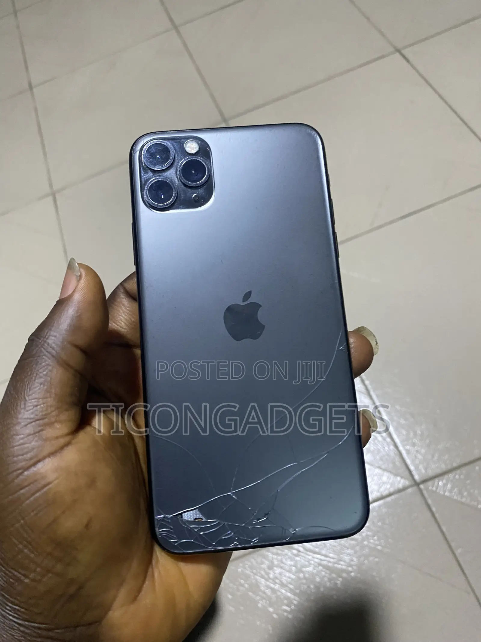 Apple iPhone 11 Pro Max 64 GB Gray