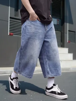 Boys Three Quarter Jean