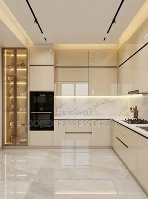 Modern L-Shaped Kitchen Design | High-End Kitchen Custom Cabinetry
