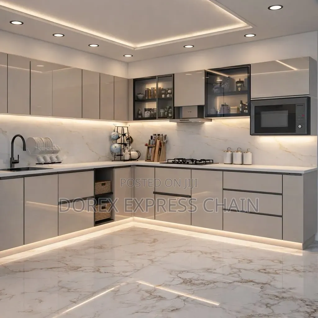 Modern L-Shaped Kitchen Design | High-End Kitchen Custom Cabinetry