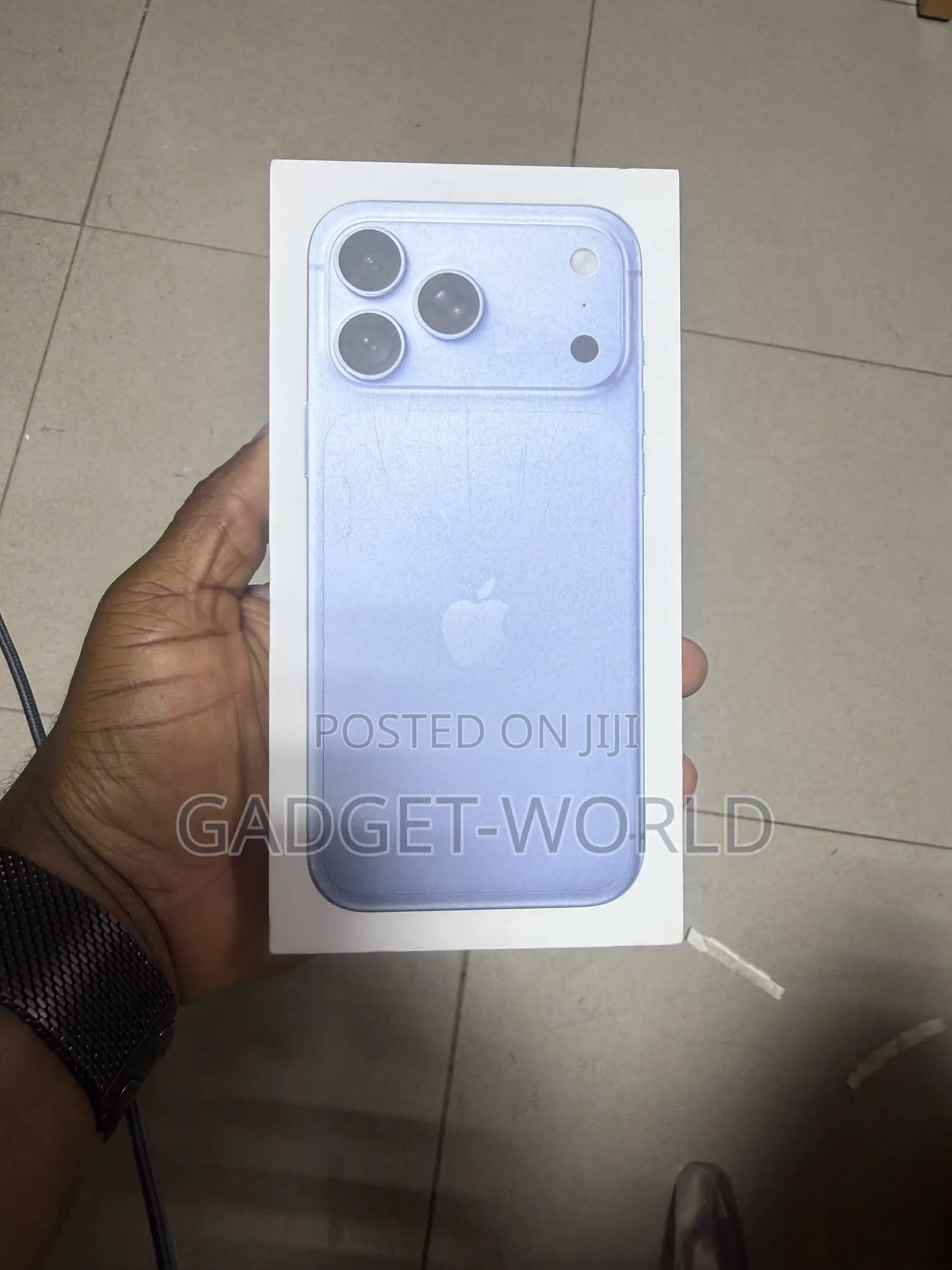 New Apple iPhone 18 Pro 1 TB Blue
