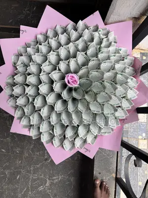 Money Bouquet , Hotair Ballon, Flowers