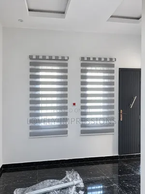 Plaiin Grey Day and Night Window Blind