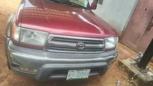 Toyota 4-Runner 2002 Red