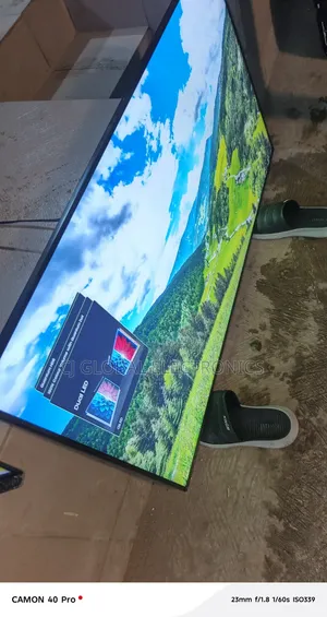 Samsung QLED 50-Inch AirSlim Smart TV – Q60BA Series