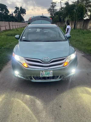 Toyota Venza 2010 Green