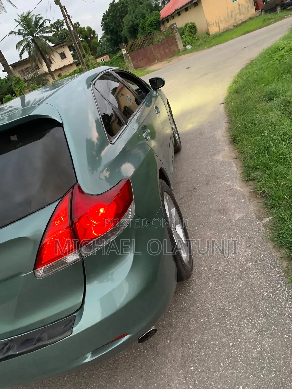 Toyota Venza 2010 Green