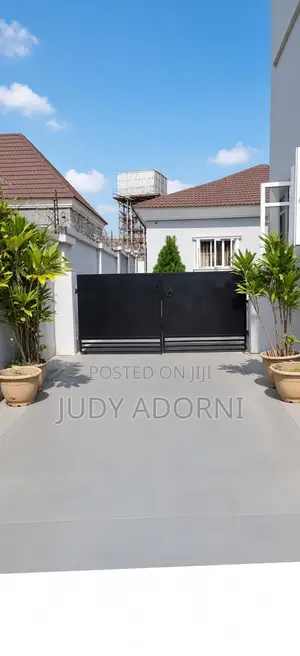 3bdrm Bungalow in Life Camp for rent