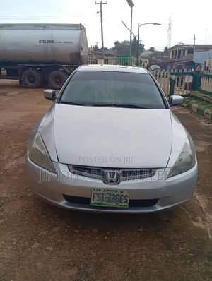 Honda Accord 2007 Silver