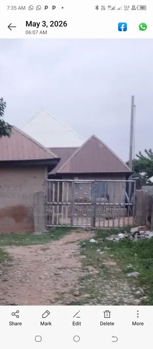 4bdrm Apartment in Personal Building, Karu-Nasarawa for sale