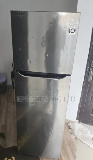 Fairly Use LG Inverter Fridge Price: . Capacity/Size: 205litres