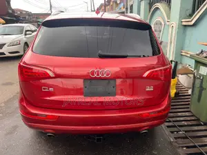 Audi Q5 3.2 Premium Quattro 2010 Red