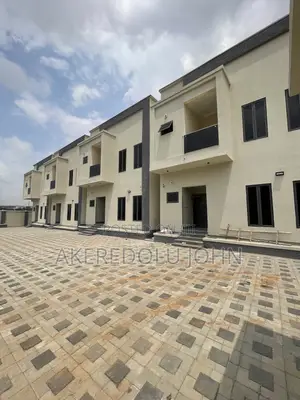 4bdrm Townhouse/Terrace in Kado for sale