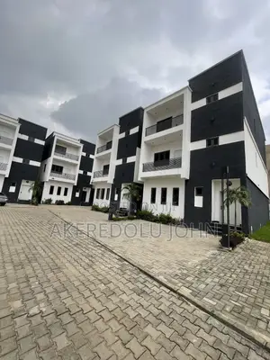 4bdrm Townhouse/Terrace in Kado for sale