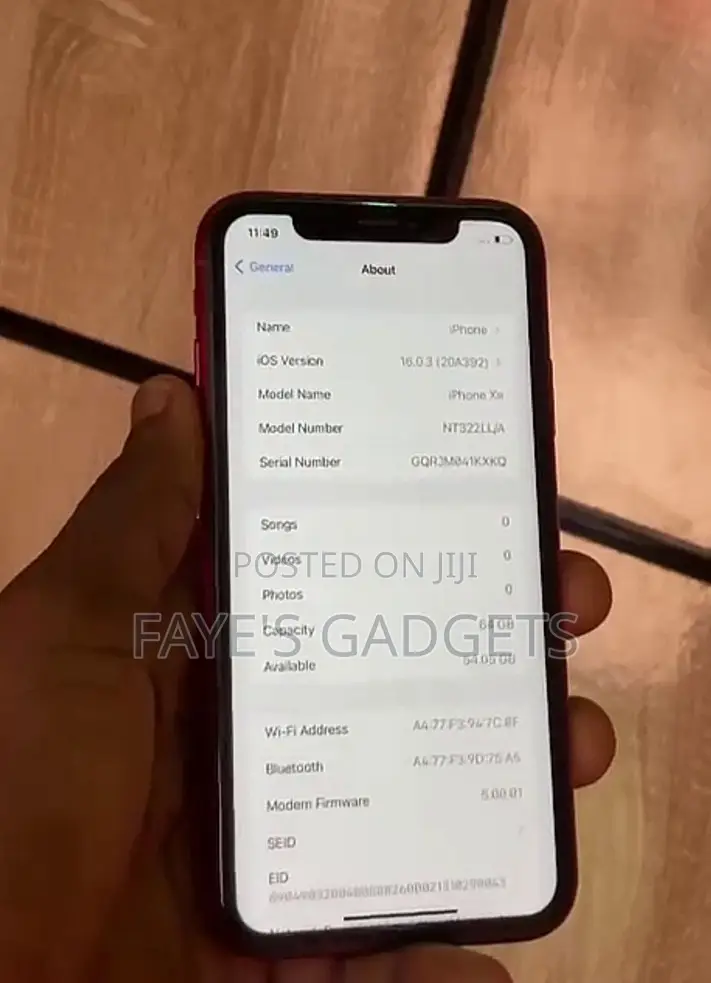 Apple iPhone XR 64 GB Red