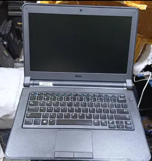 New Laptop Dell Latitude 3340 4GB Intel Core i3 HDD 320GB