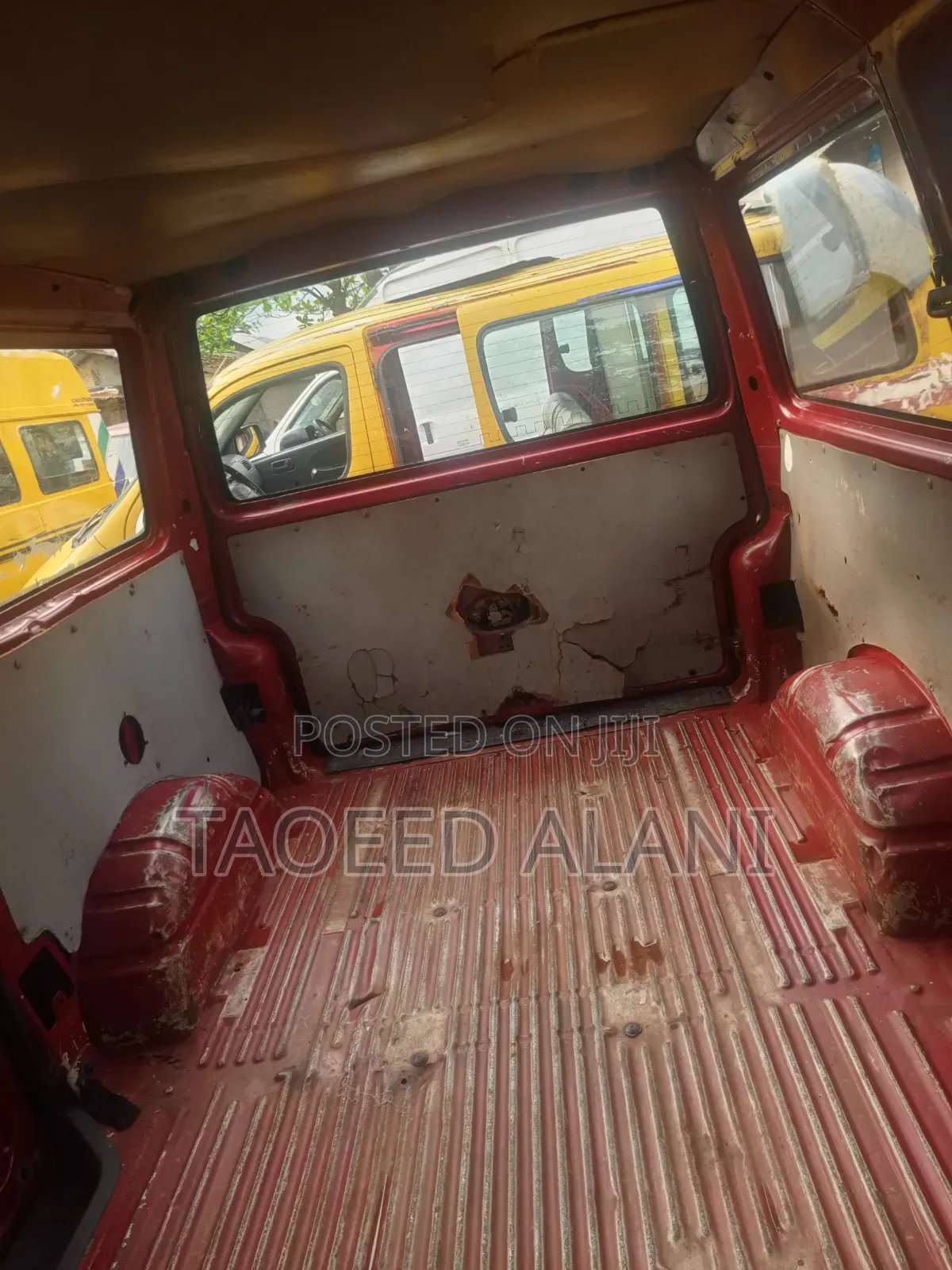 Volkswagen Transporter 2002 Red