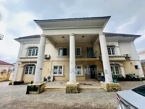 5bdrm Duplex in Wuse 2 for rent