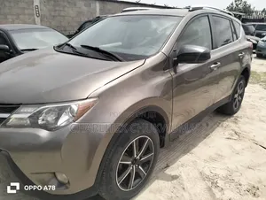 Toyota RAV4 LE 4dr SUV (2.5L 4cyl 6A) 2014 Brown