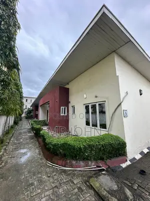 3bedroom Bungalow for Sale