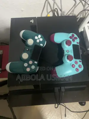 PS4 Console