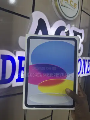 New Apple iPad (2025) 128 GB Blue