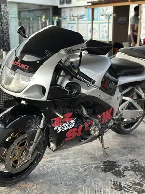 Suzuki GSX-R 2000 Black