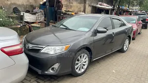 Toyota Camry LE 4dr Sedan (2.5L 4cyl 6A) 2014 Black