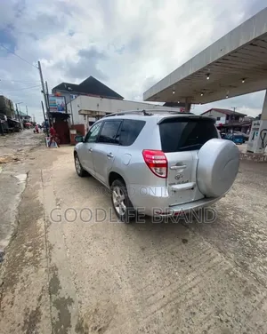 Toyota RAV4 2.4 2008 Silver