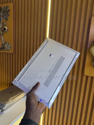 New Laptop HP ProBook 640 G8 16GB Intel Core i5 SSD 512GB