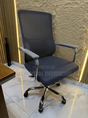 Durable Swivel Mesh Office Chair