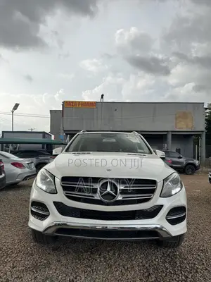 Mercedes-Benz GLE-Class GLE 350 2017 White