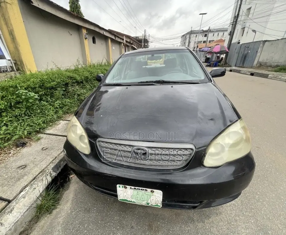 Toyota Corolla 2004 Black