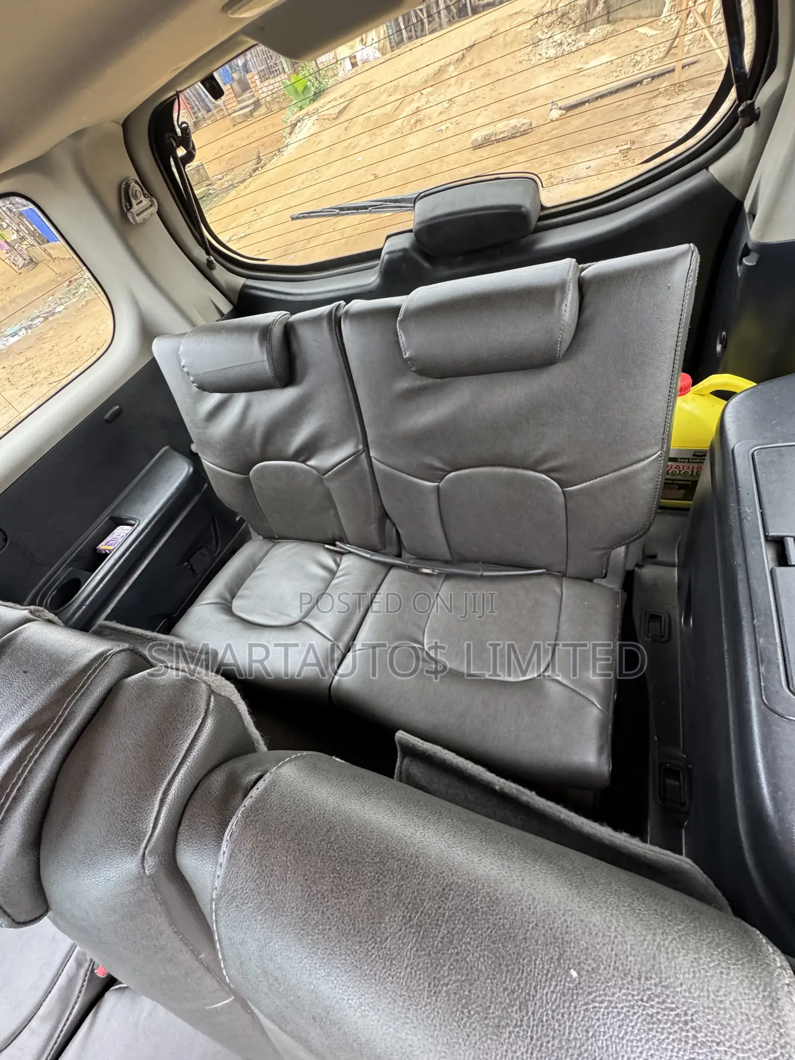 Nissan Pathfinder 2005 Silver