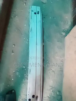 Front Bumper Beam Highlander 2005