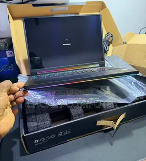 New Laptop Lenovo Lrgion 7i 64GB Intel Core Ultra 9 SSD 2T