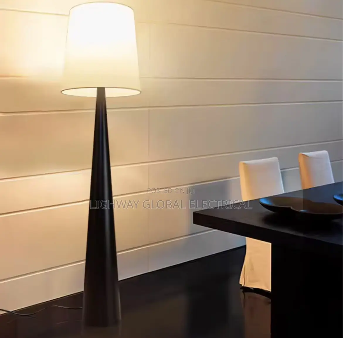Modern Mushroom Fabric Lampshade Floor Lamp